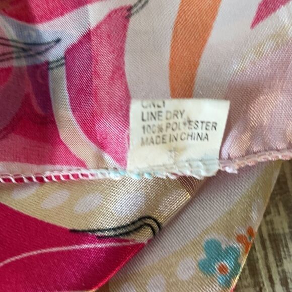 70s style Floral and butterfly pattern Scarf - Picture 4 of 5